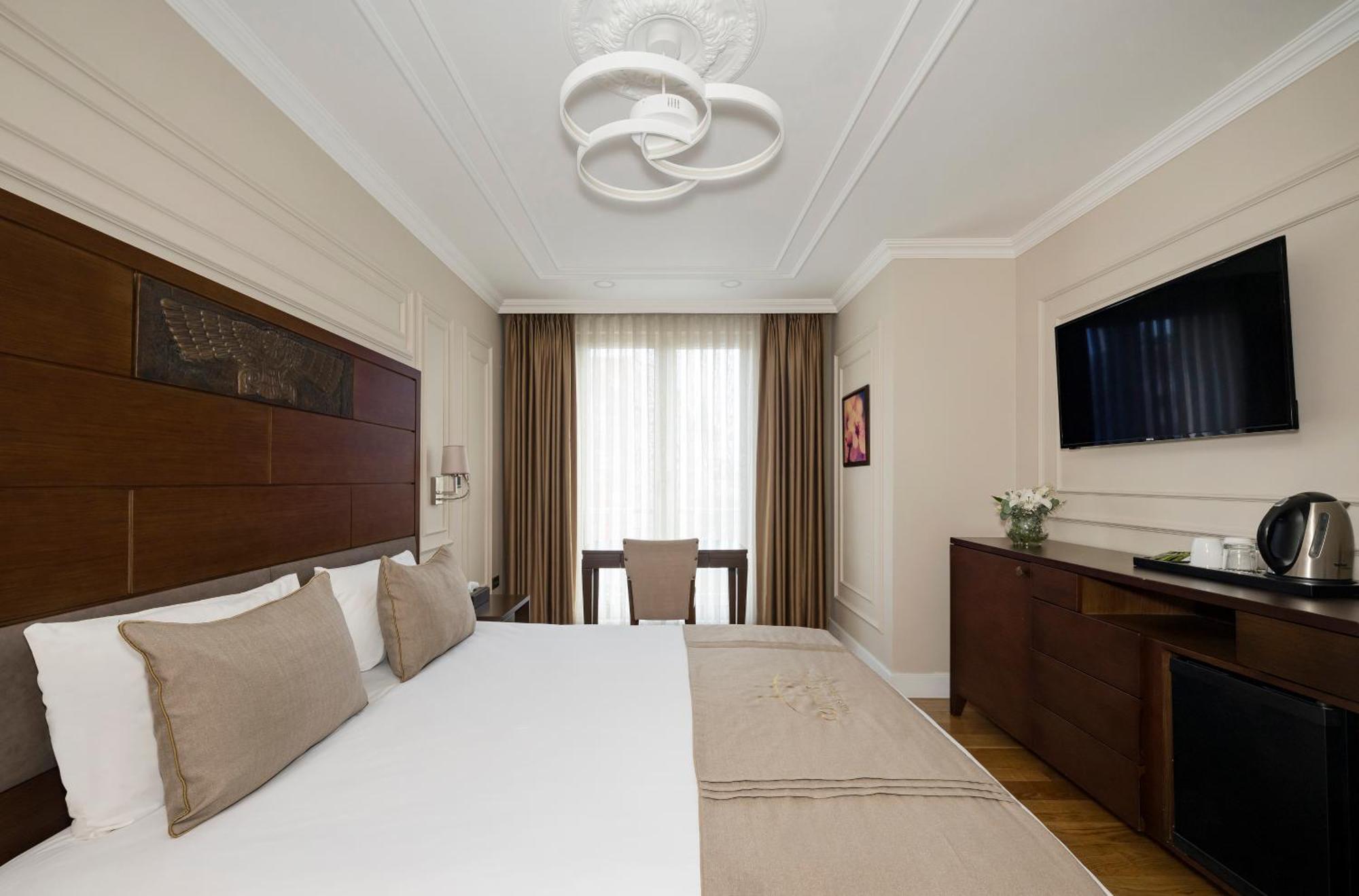 Continental Hotel Pera Istanbul Room photo
